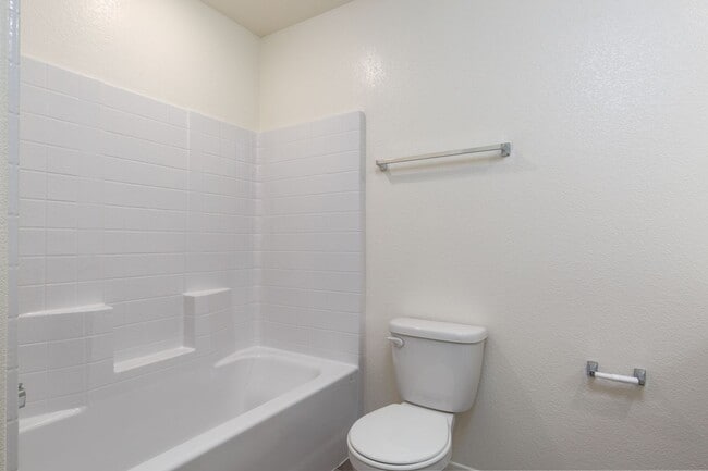 Building Photo - Stunning New-Build Townhouse in Growing 89139 Neighborhood