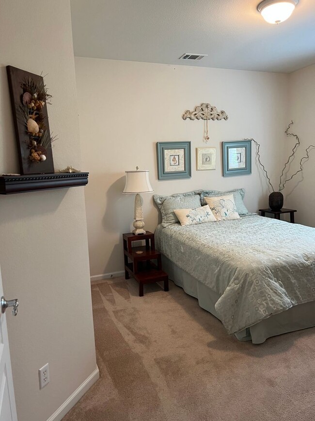 Building Photo - Spacious Sun City Home on Cul-De-Sac with Flexible terms