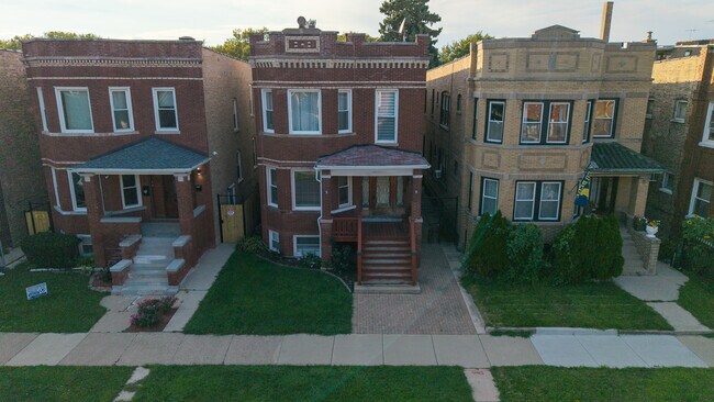 Building Photo - 3112 N Davlin Ct
