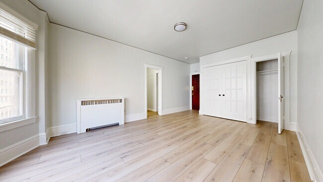 Building Photo - 509 Taylor St
