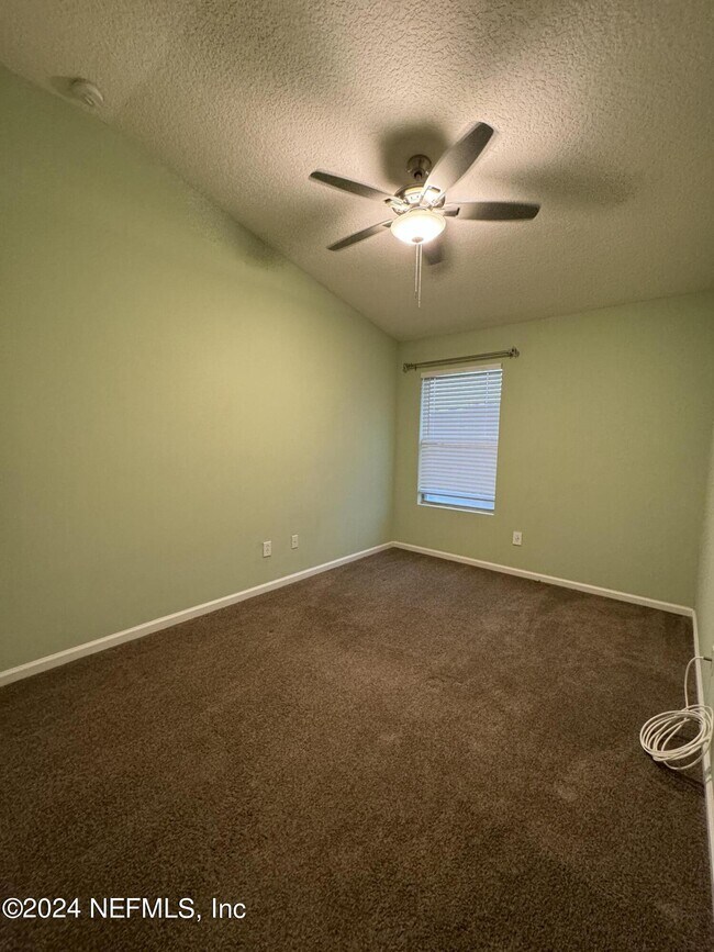 Building Photo - 13321 Low Tide Way