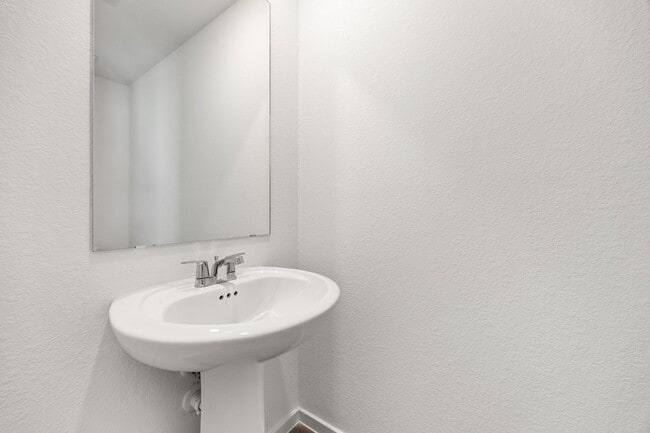 Building Photo - 17331 Glacier Frst Ln