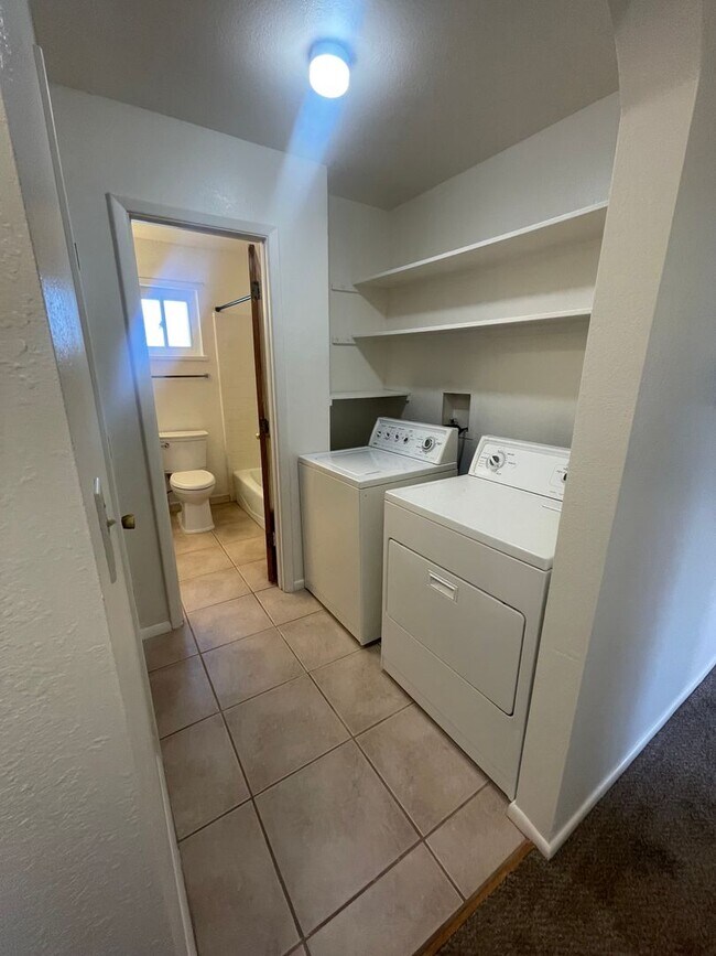 Building Photo - Three Bedroom Bayfield House with Large Fe...