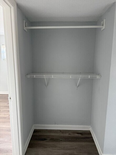 Building Photo - 2980 Delmar Ln NW