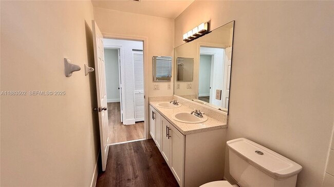 Building Photo - 13843 SW 31st St