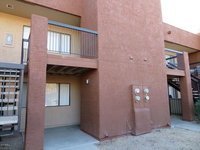 Primary Photo - 3810 N Maryvale Pkwy