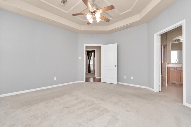 Building Photo - 6630 Larocke Trail