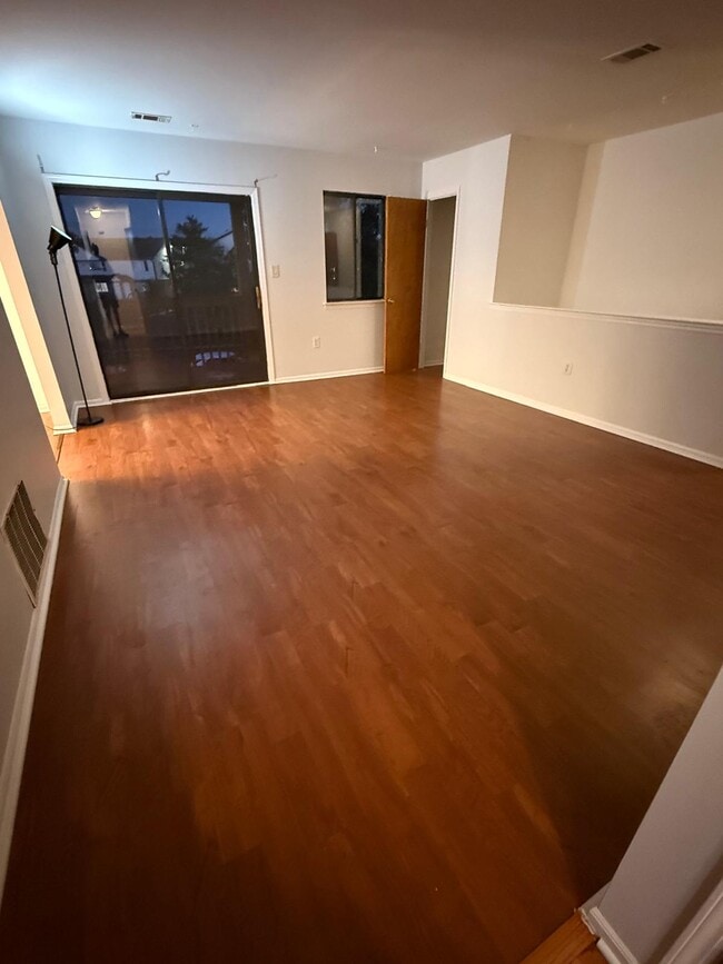 Building Photo - 4706 Boice Dr