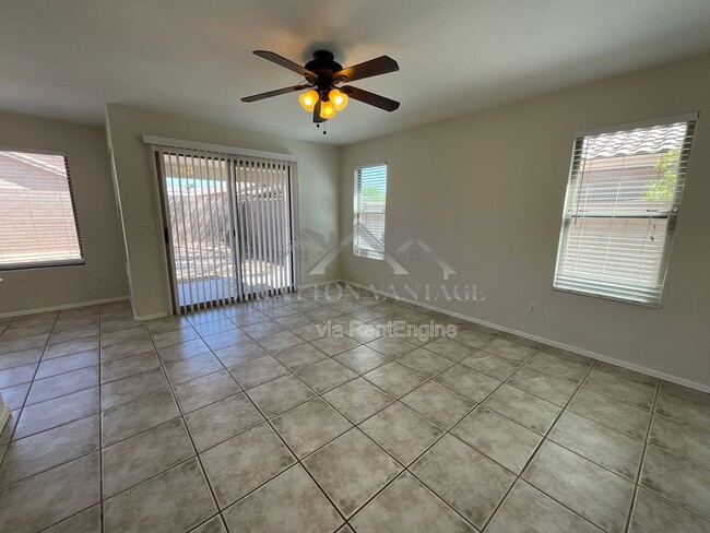 Building Photo - 16612 W Cottonwood St