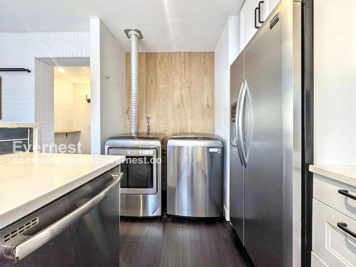 Building Photo - 9694 W Chatfield Ave