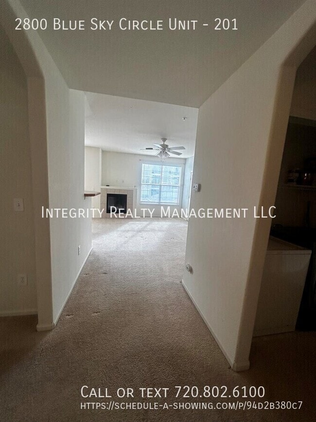 Building Photo - 2800 Blue Sky Cir