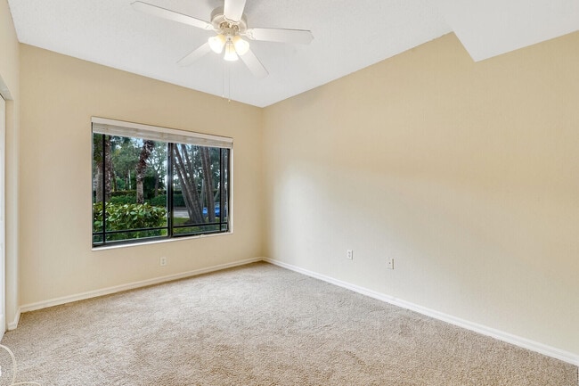 Building Photo - 2916 Tuscany Ct