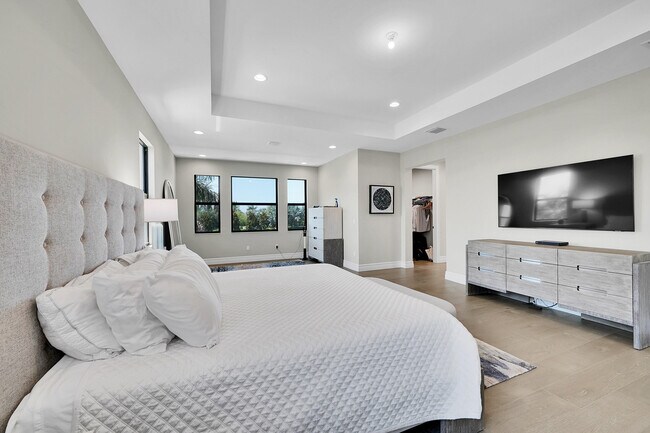 Building Photo - 9081 Chauvet Wy