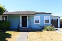 Building Photo - 1744 County Ln