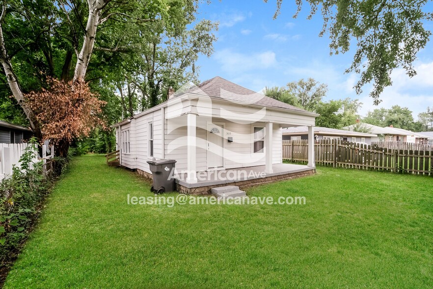 Building Photo - 3618 N Hawthorne Ln