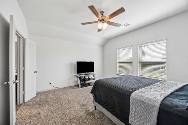 Building Photo - 7931 Tuscan Cypress Dr