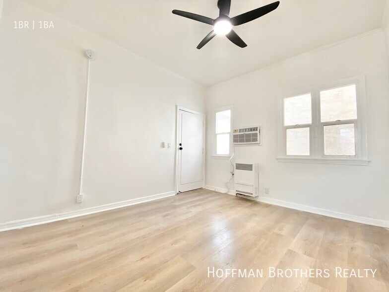 Building Photo - 416 S Burlington Ave