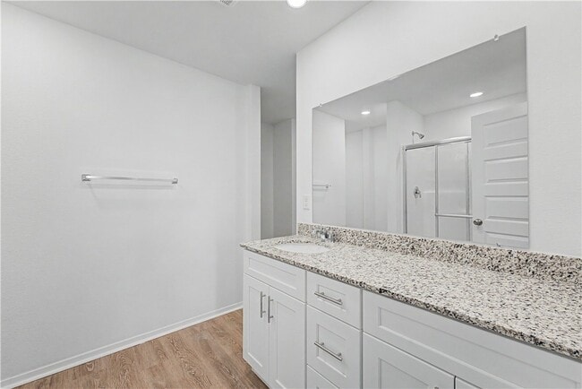 Building Photo - 3401 SW Endearment St