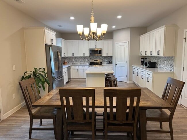 Building Photo - Beautiful 4 Bedroom Home In Oyster Landing- Fenced in Backyard and Community Pool- Available begi...