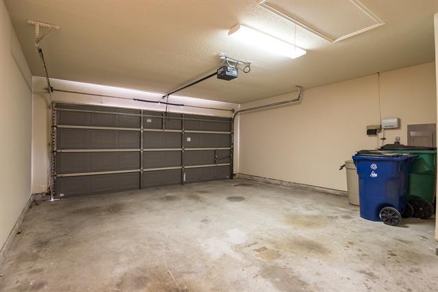 Building Photo - 4401 Santa Fe Ln