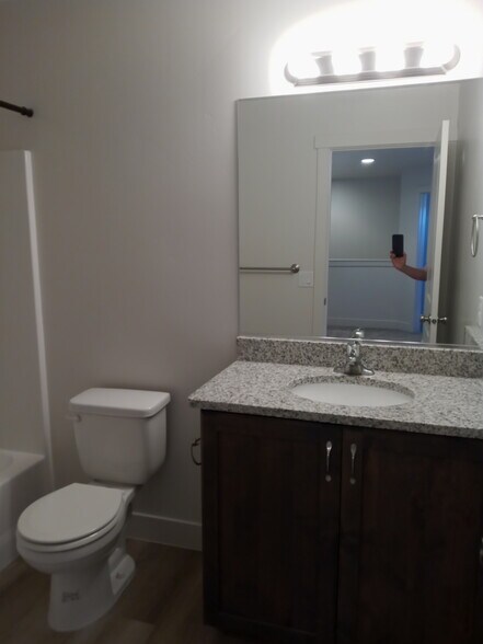 Building Photo - 3115 S Relic Ridge Dr