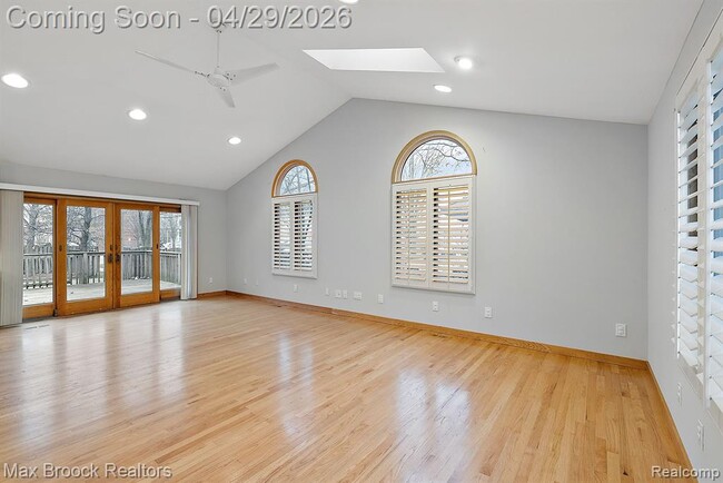 Building Photo - 810 Chestnut St