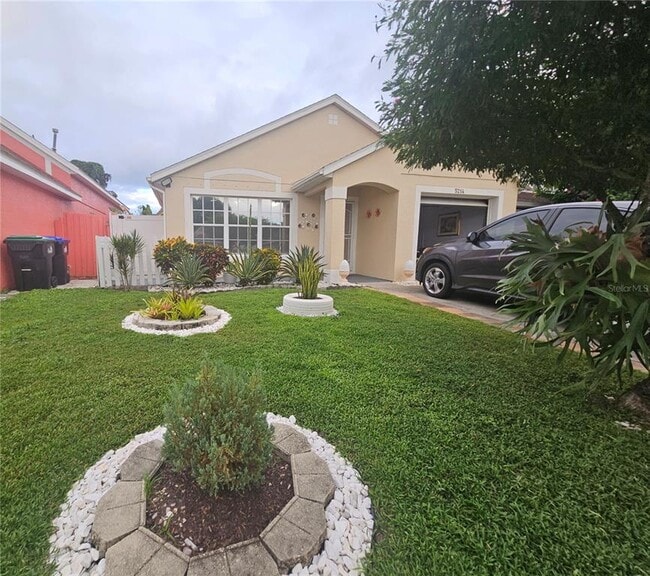 Building Photo - 5214 Aventura Blvd