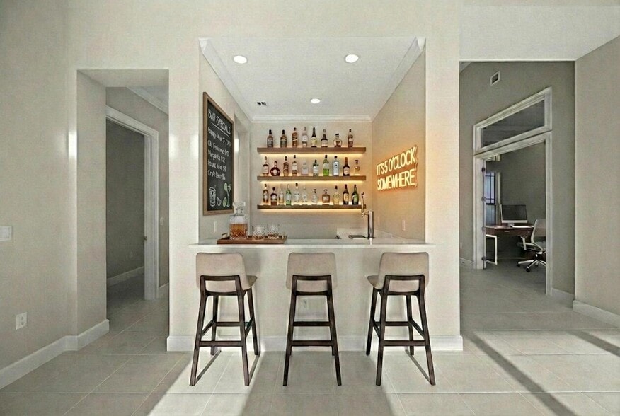 Building Photo - 5741 Beechnut Dr