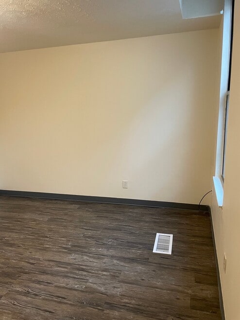 Building Photo - 2150 Staebler St