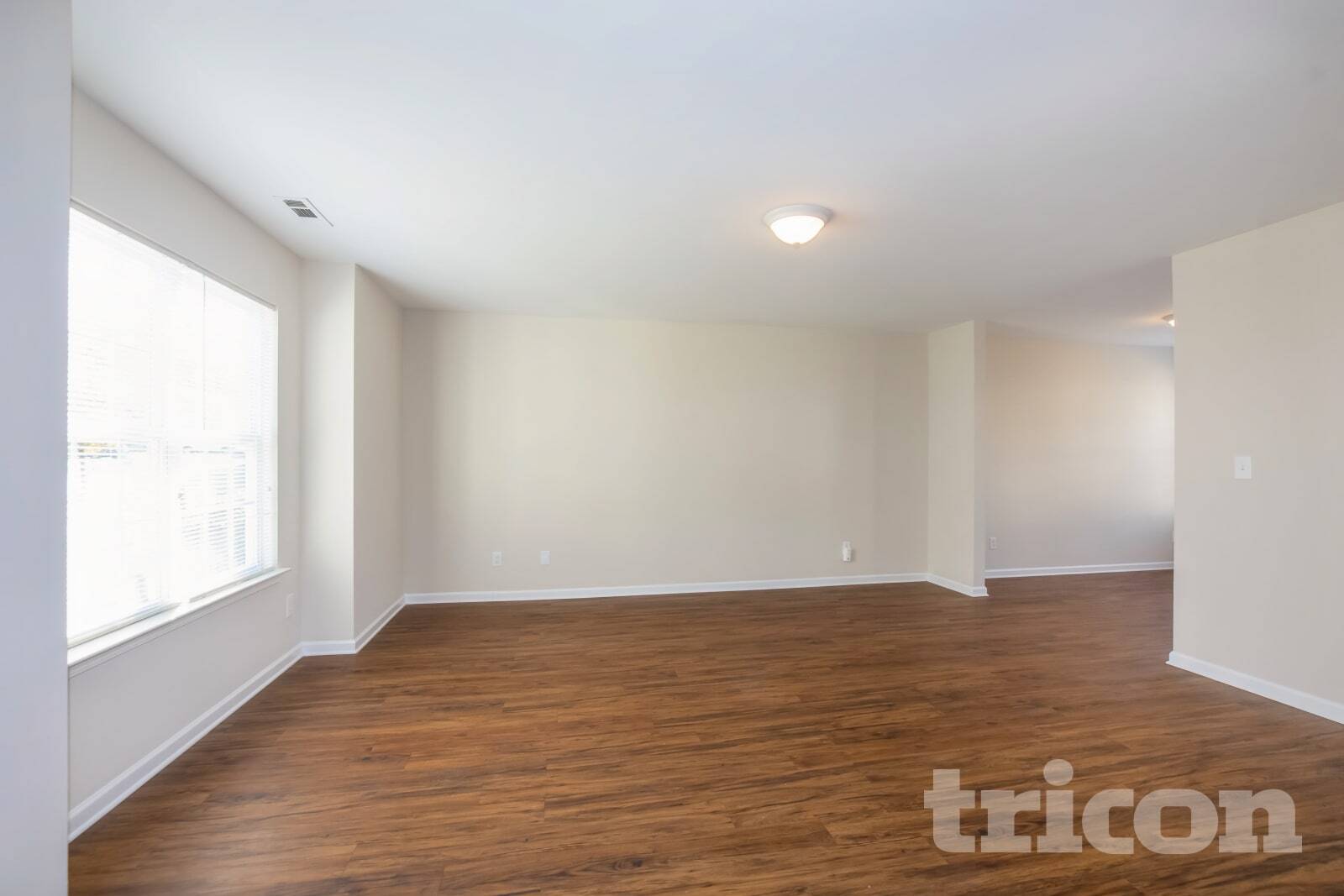 Building Photo - 7117 Roaming Path Ct