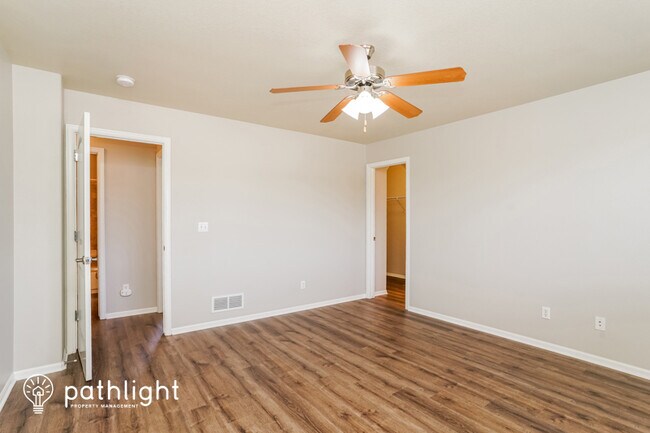 Building Photo - 2312 Sierra Springs Drive