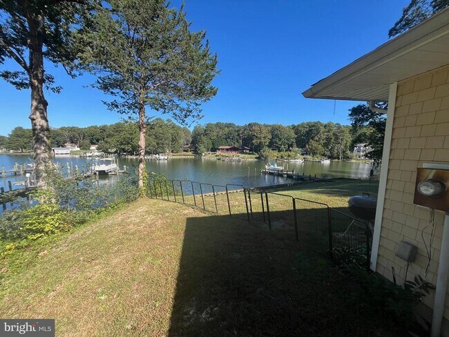Building Photo - 13101 Harbor Ln