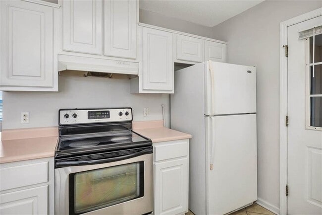 Building Photo - 202 Nell Leone Dr