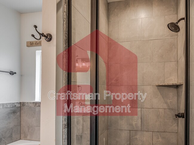 Building Photo - 9945 SW 21st St