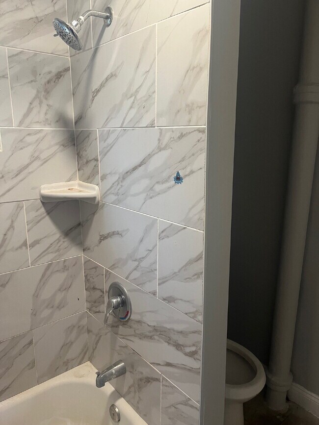 Building Photo - 1210 Anderson St