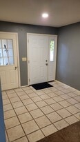 Building Photo - 3051 Elijah Pky
