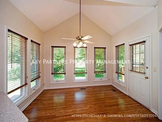 Building Photo - 14281 S Arapaho Dr