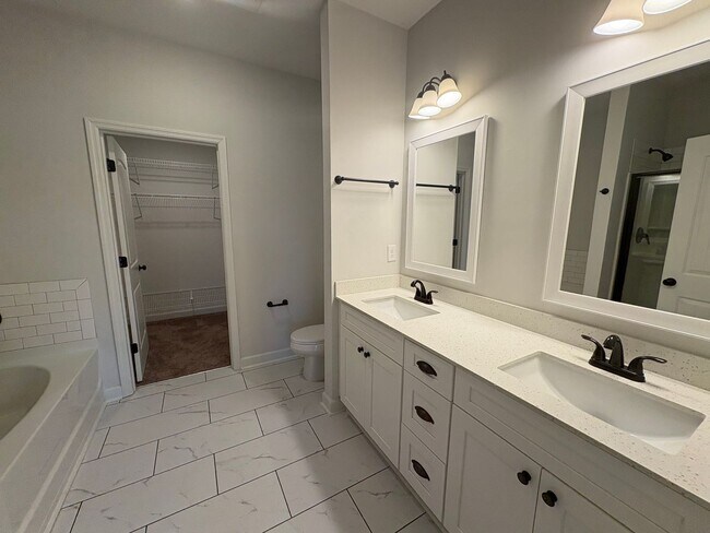 Building Photo - 3627 Finley Ct