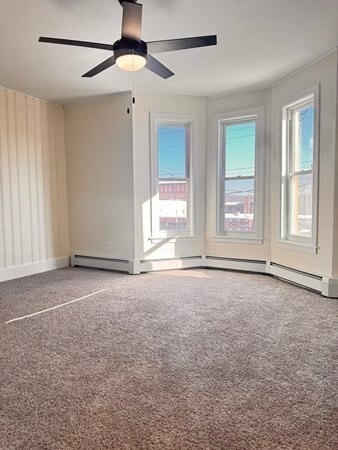 Building Photo - 121 Newton St