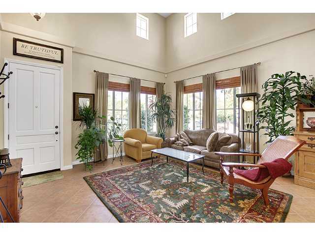 Building Photo - 609 El Portal Dr