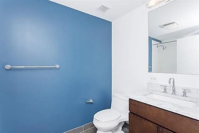 Building Photo - 88 Morgan St