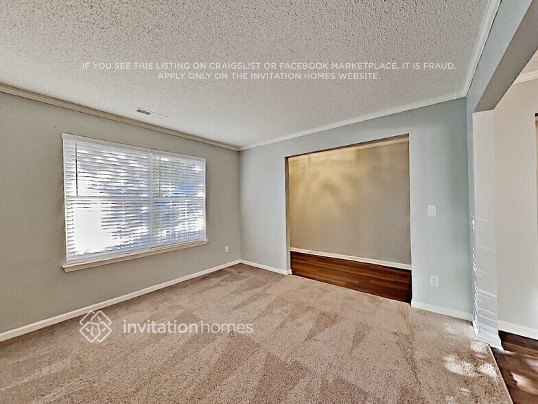 Building Photo - 4262 Everest Dr