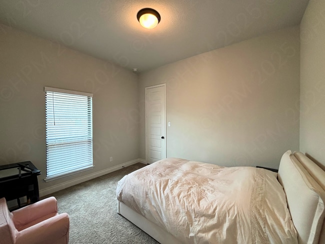 Building Photo - 1808 Durham Pk