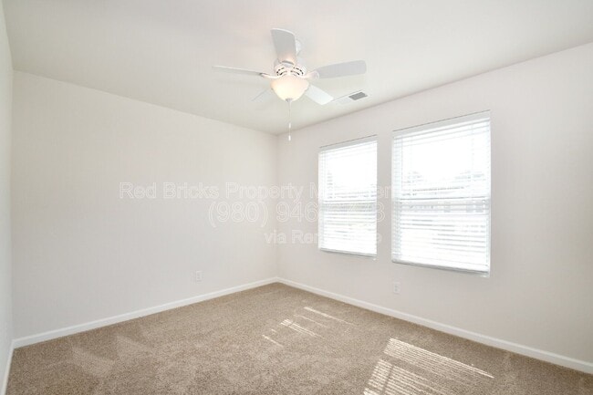 Building Photo - 1227 Southern Sugar Dr