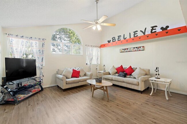 Building Photo - 2735 N Poinciana Blvd