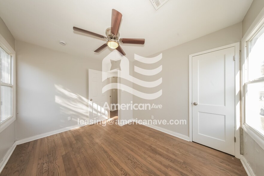 Building Photo - 4732 SE 24th St