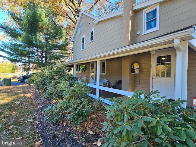 Building Photo - 2054 Swamp Pike