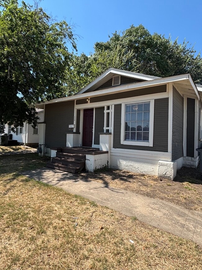 Building Photo - 1116 S Gary Pl