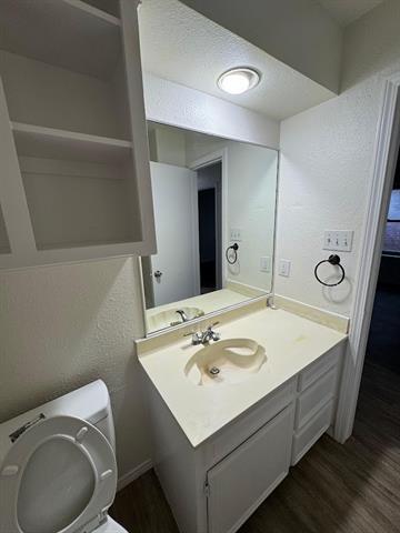 Building Photo - 1508 Hollowbrook Ct