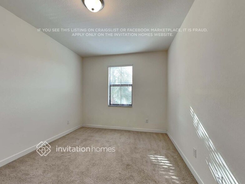 Building Photo - 13001 Anthorne Ln